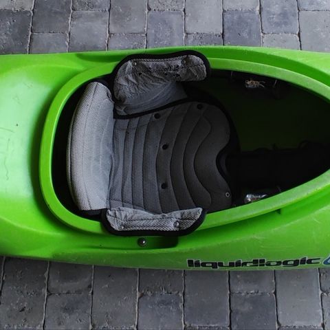 Elvekajakk/kayak - Liquidlogic Stomper 80