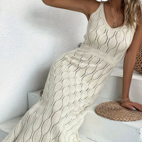 Vakker Hvit heklet sommer kjole..Lang .. elegant..ny
