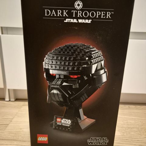 NY og forseglet Lego Star Wars 75343 Dark Trooper Helmet