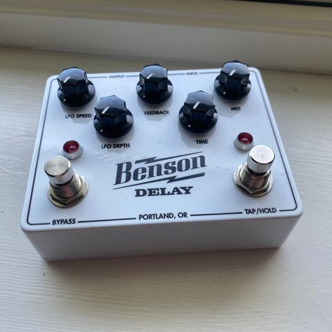 Benson Amps Delay (V2) - White Sparkle, Sweetwater Exclusive