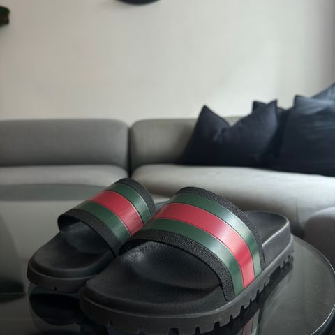 GUCCI SLIDE SANDAL - EU 44/45