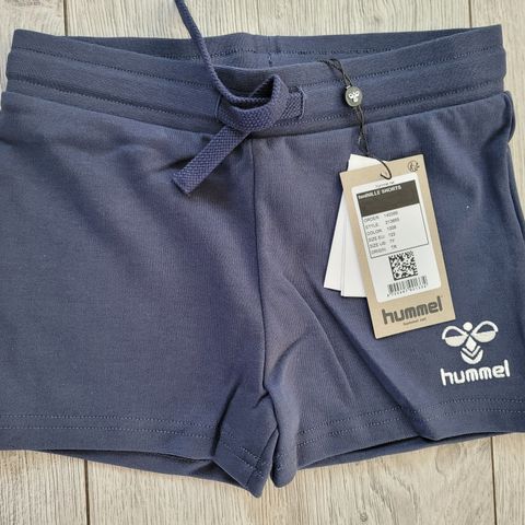 Ny Hummel shorts str 122