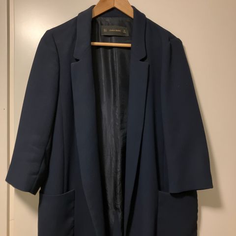 Blå blazer fra Zara