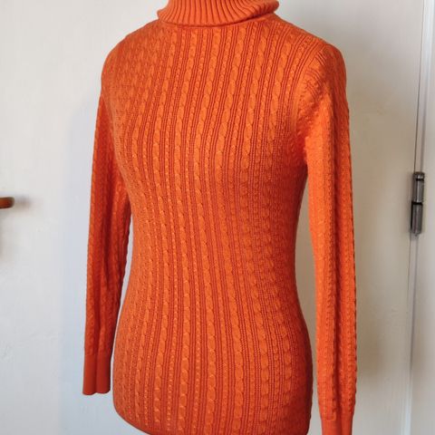Velma orange strikkegenser fra Scooby-Doo