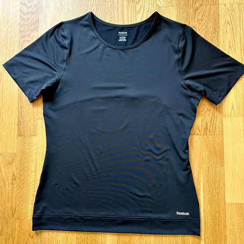 Reebok t-shirt - str L