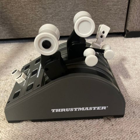 Thrustmaster TCA Quadrant Boeing Edition