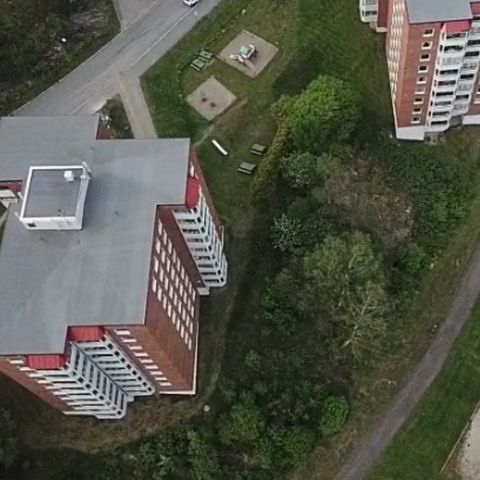 Drone bilder av hus og eiendom med 4k bilder