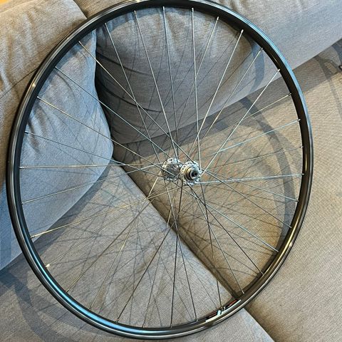 Klassisk Forhjul til Landeveissykkel: Wolber TX Profil / Shimano 105