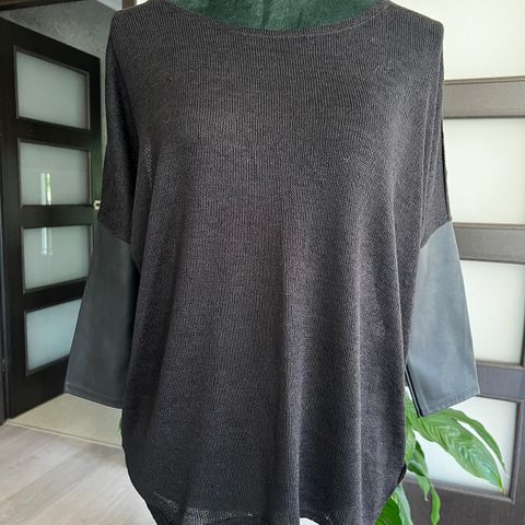 Superfin oversize topp fra DIVIDED H&M str.S