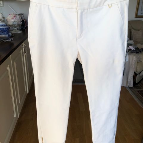 Bukse fra Zara Woman str M Beige