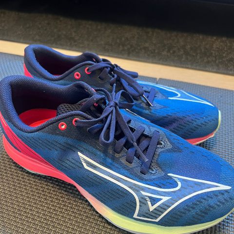 Mizuno løpesko Wave Shadow lynrask