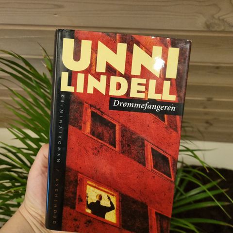 Drømmefangeren - krimroman Av Unni Lindell. Innbundet!