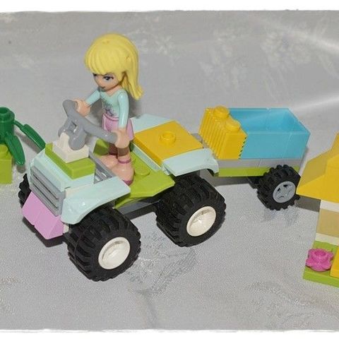 ~~~ LEGO Friends: Stephanie's Pet Patrol (3935) ~~~