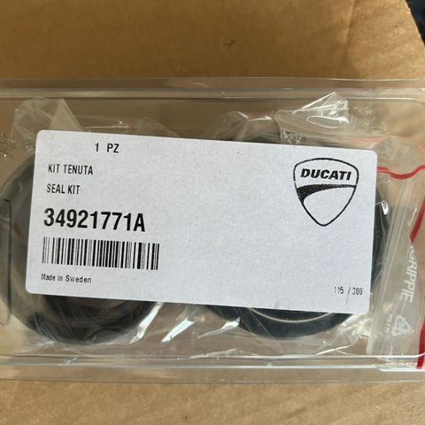 Ducati Ohlins fork seal gasket kit