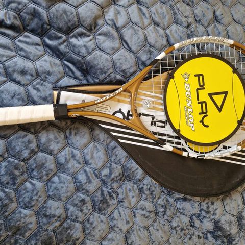 Ubrukt Dunlop Tennisracket til salgs (Play 27)