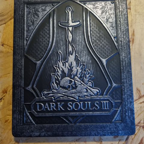 Strøkent PS4 Dark Souls 3 Steelbook