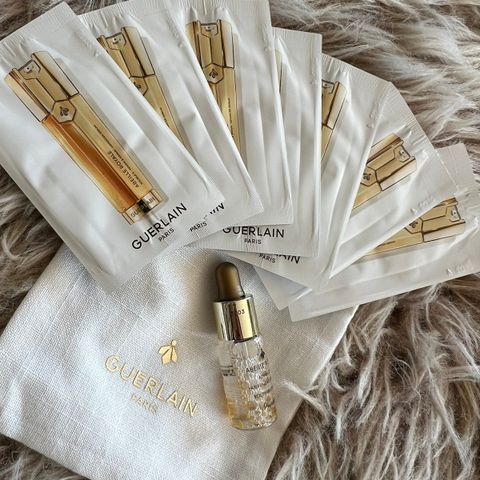 Luksuriøs Guerlain Paris Abeille Royale mini sett