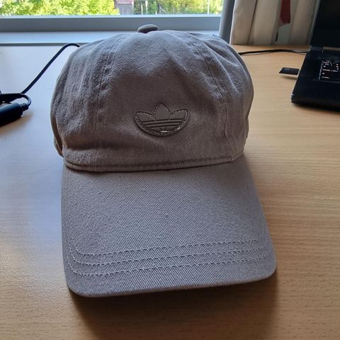 Adidas caps