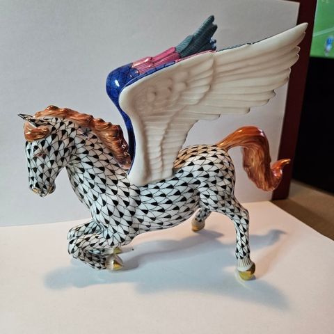 .Herend Figurine. Pegasus Figurine. VH Collection