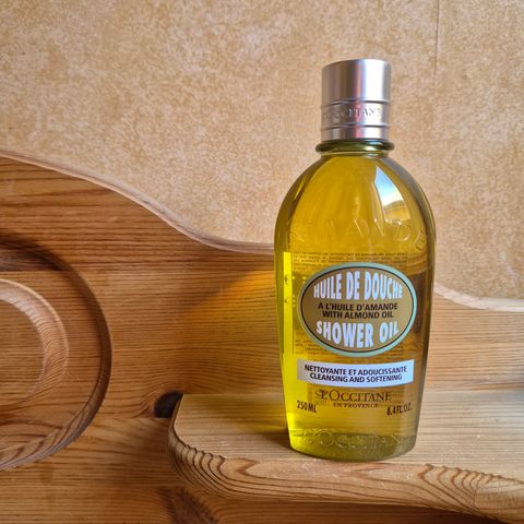 L'occitane Almond shower oil 250 ml Ny!