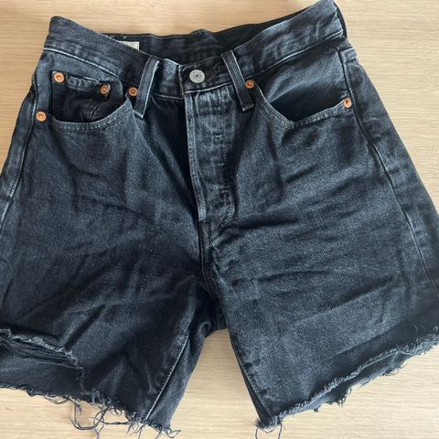 Levis 501 shorts