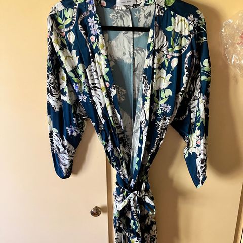 Anine Bing kimono