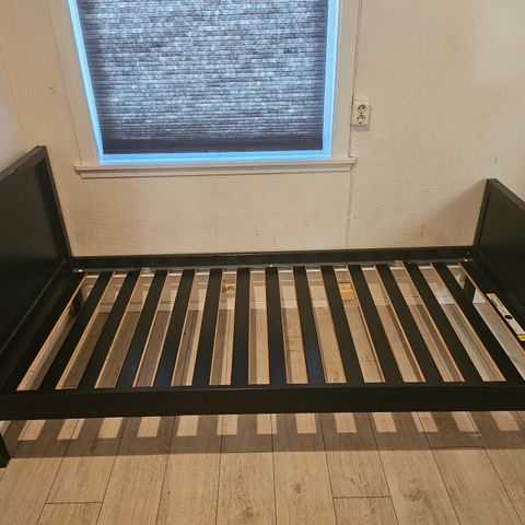 Ikea seng 90x200