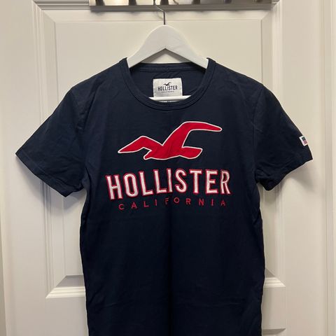 Hollister t-skjorte str. XS