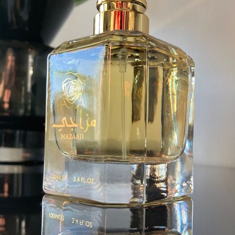 Parfyme Lattafa - Mazaaji //Elie Saab Le Parfum Royal