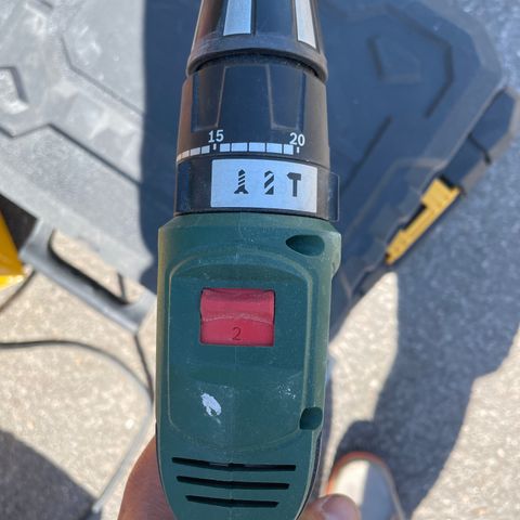 Bosch psb 18 li-2 drill med slagfunksjon