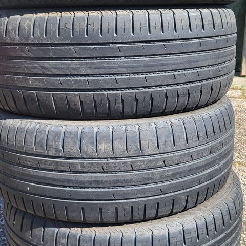 Dekk Nokian 235/55/R18