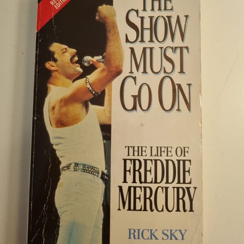 The show must go on. Freddie Mercury.  Rick Sky. Engelsk tekst
