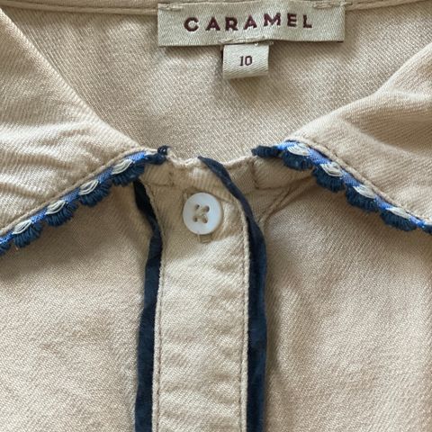 BLUSE CARAMEL 10 ÅR