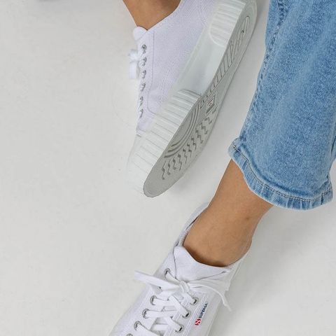 Superga hvit