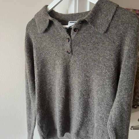 Lite brukt grå genser - Noisy May