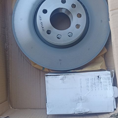 Seling brake disc set whith pads for OPEL.