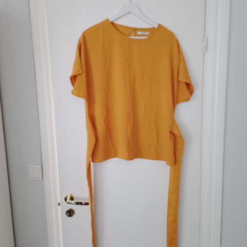 Oransje pentopp/bluse fra Pieces str XL