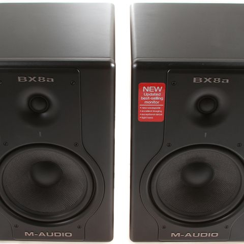 2 stk. M-AUDIO BX8a active speakers
