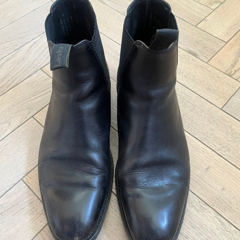 Loake 1880 Emsworth Chelsea Boot Black Leather UK10