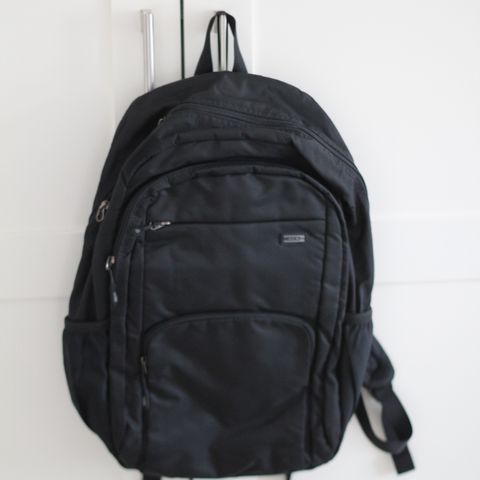 Ubrukt ryggesekk i svart, business backpack