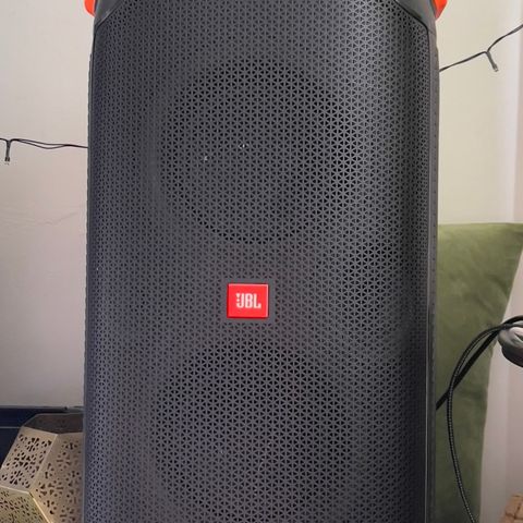 JBL Partybox 110 vurderes solgt