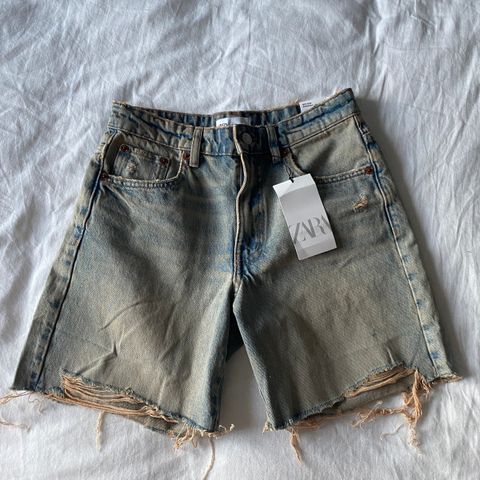 Bermuda denim shorts