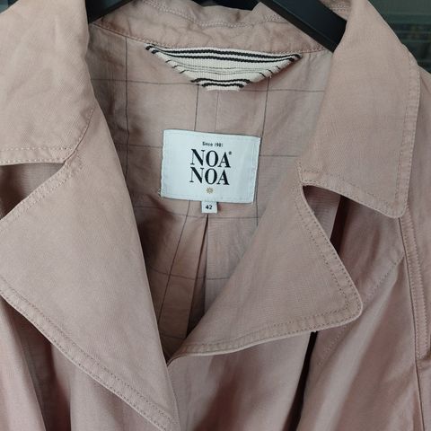 Noa Noa trenchcoat str 42