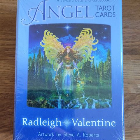 Angel Tarot Cards av Radleigh Valentine