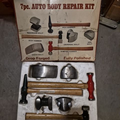 Auto body repair kit / verktøy for bulkutbedring