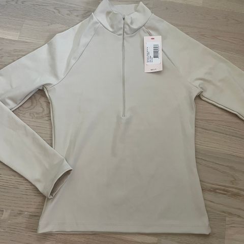 Nelly - Ultimate Half Zip Top