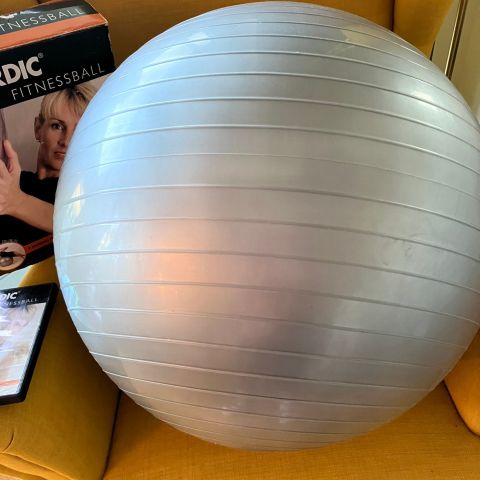 Nordic fitnessball  med dvd video