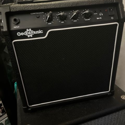 Gear4music 10W amp (elektrisk gitar forsterker)