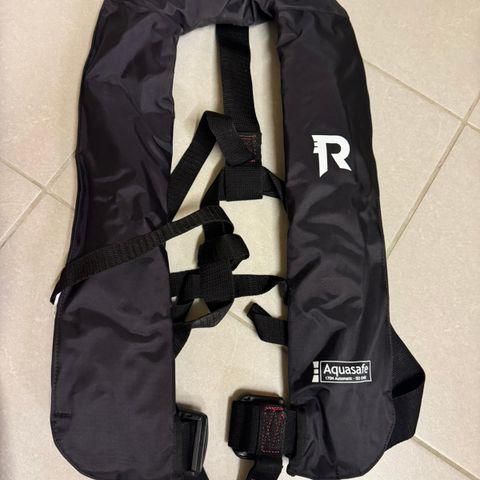 regatta aquasafe 170