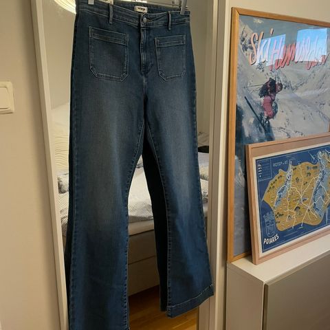 Ny og ubrukt Flare fra Wrangler, str 29-34